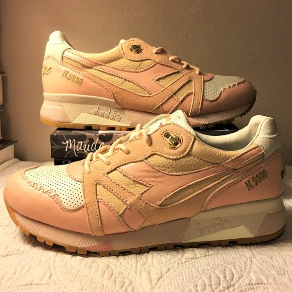 DIADORA x Feature N9000 Unisex Runners    NWT! - Picture 7 of 16
